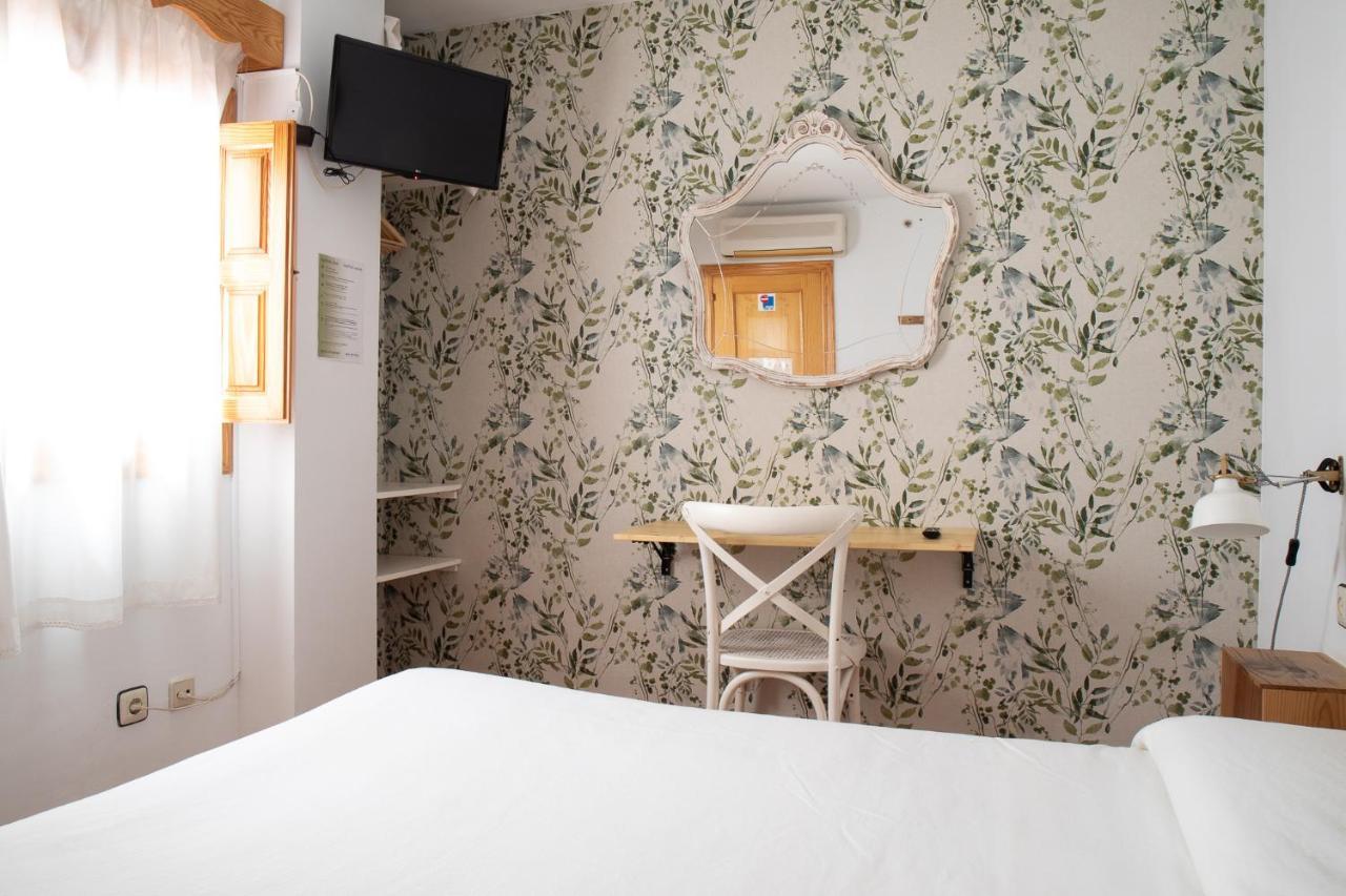 Hostal El Pozo Chulilla Luaran gambar