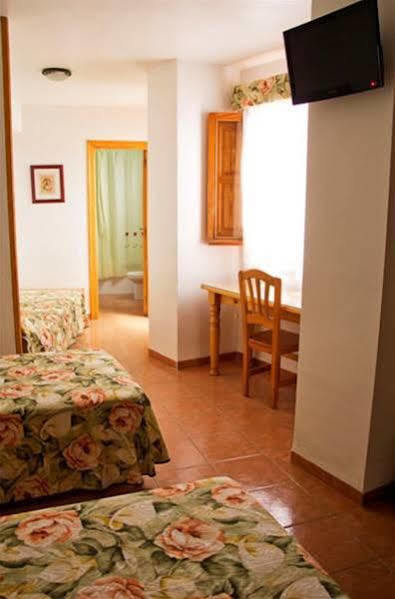 Hostal El Pozo Chulilla Luaran gambar